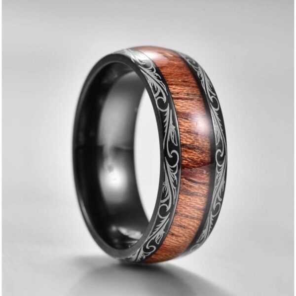 Elegans upplåst: Aristocratic Black Phoenix Wood Grain Ring – Lyxiga trämönstersmycken för kvinnor