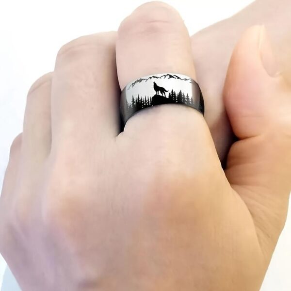 Forest Wolf King Laser Cut Rostfritt Stål Mode Ring – Unik Wildlife Smycken Design för män och kvinnor